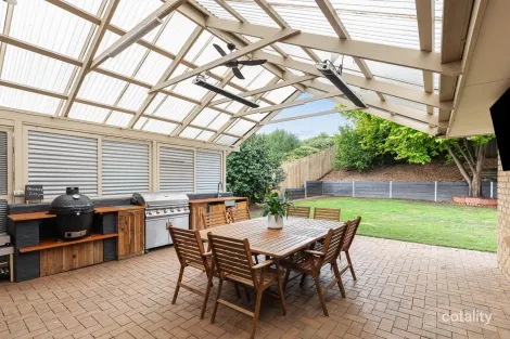 Property photo of 9 Kingsley Court Mount Gambier SA 5290