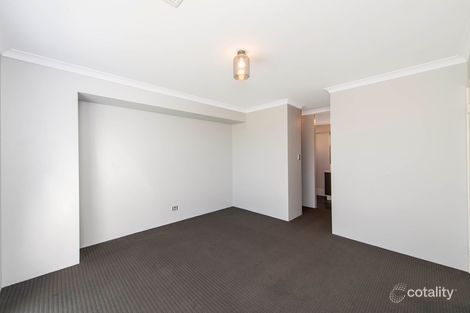 Property photo of 21 Ginger Loop Treeby WA 6164