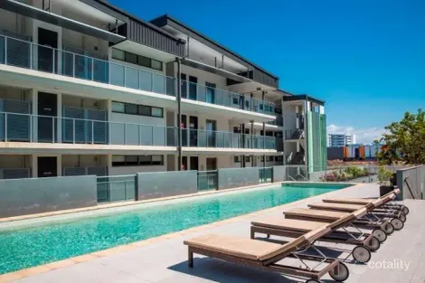 68/4 Aplin St, Townsville City, QLD 4810
