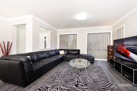Property photo of 92 Northampton Drive Glenfield NSW 2167