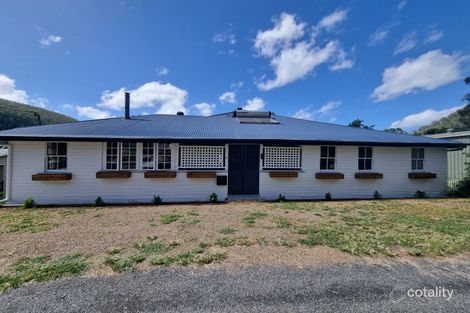 3 Fifth Ave, Somerset Dam, QLD 4312