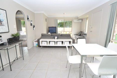 Property photo of 2/20 Coventry Court Labrador QLD 4215