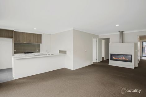 Property photo of 16 Lexington Crescent Officer VIC 3809