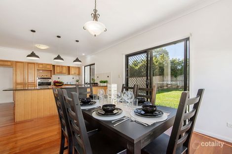 Property photo of 2/18 Mulgrave Crescent Varsity Lakes QLD 4227