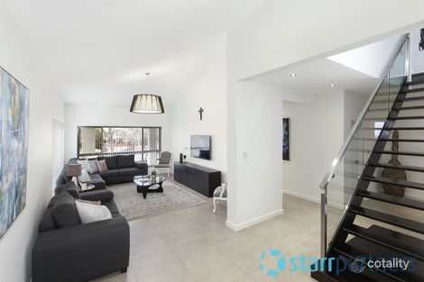 Property photo of 5 Cedarwood Close Greystanes NSW 2145