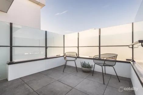 Property photo of 201/5 Claire Street McKinnon VIC 3204