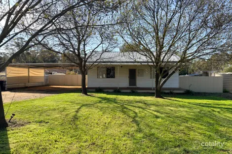 14 Watsons Lake Rd, St Arnaud, VIC 3478