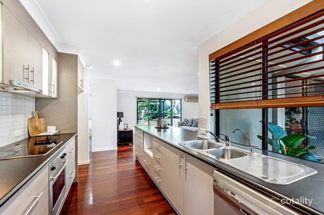 Property photo of 2 Sawtell Drive Currumbin Waters QLD 4223