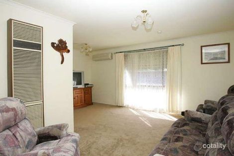 Property photo of 1 Fernie Place Attwood VIC 3049