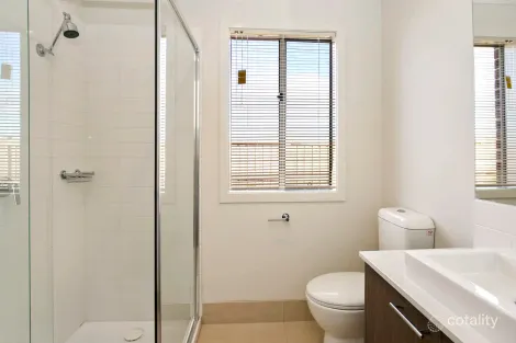 Property photo of 10 Grace Court Beveridge VIC 3753