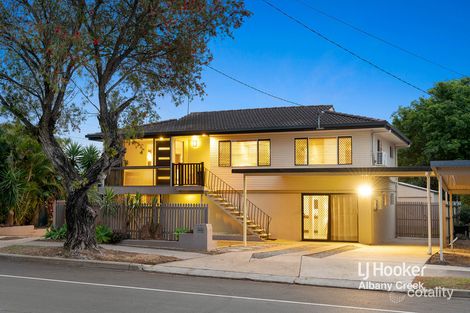 11 Leitchs Rd S, Albany Creek, QLD 4035