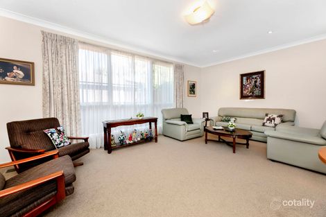 Property photo of 10 Macgowan Avenue Glen Huntly VIC 3163