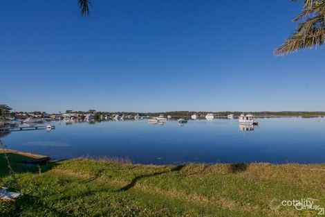 22 Shannon St, Marks Point, NSW 2280