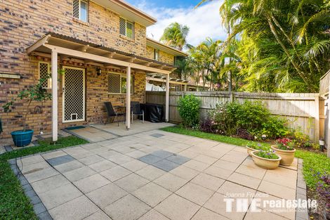 Property photo of 2/8 Cotinga Crescent Burleigh Waters QLD 4220