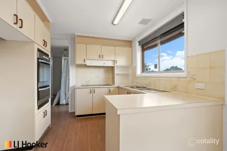 Property photo of 1 Creed Place Macgregor ACT 2615