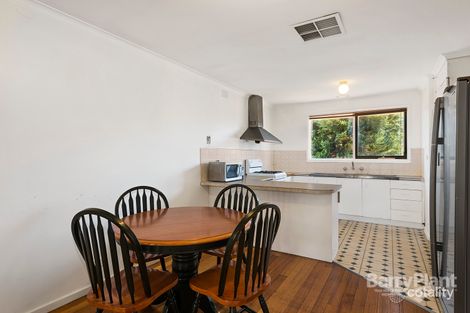 Property photo of 35 Cabernet Crescent Bundoora VIC 3083