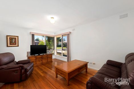 Property photo of 35 Cabernet Crescent Bundoora VIC 3083