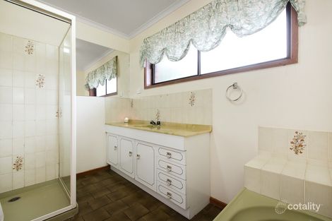 Property photo of 81 Benkel Avenue Cheltenham VIC 3192