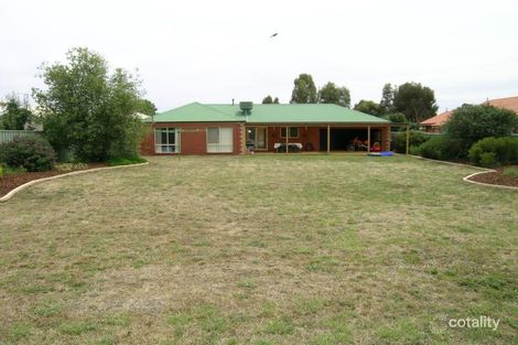 19 Sunset Dr, Strathfieldsaye, VIC 3551