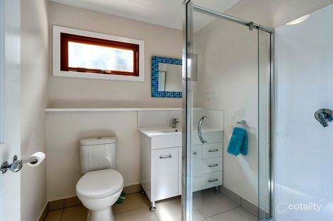 Property photo of 21 Ferneydell Street Ashgrove QLD 4060