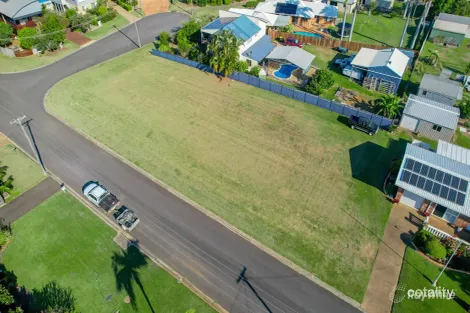 Property photo of 14 Corona Court Elliott Heads QLD 4670