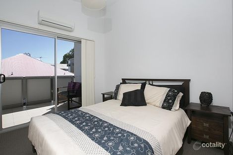 Property photo of 4/1 Redarc Street Fairfield QLD 4103