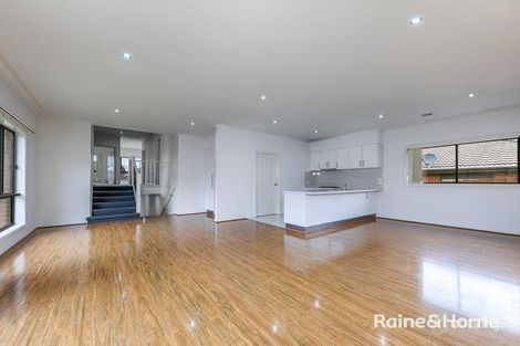 Property photo of 1/92 Fersfield Road Gisborne VIC 3437