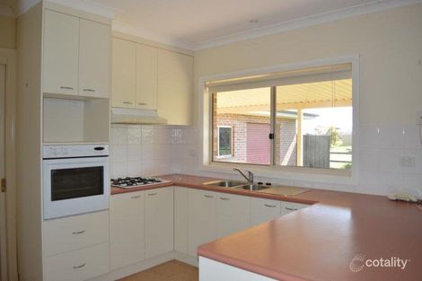 Property photo of 4 Bradbury Drive Wangaratta VIC 3677
