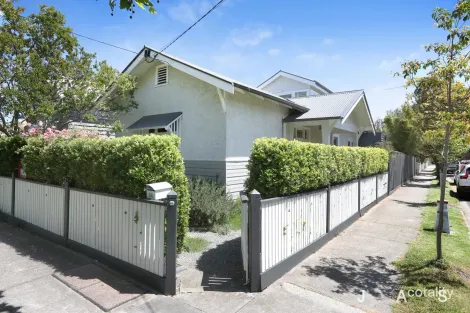 52 Hamilton St, Seddon, VIC 3011