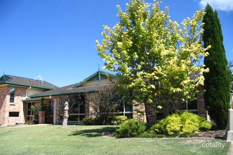 3 Honister Cl, Lakelands, NSW 2282