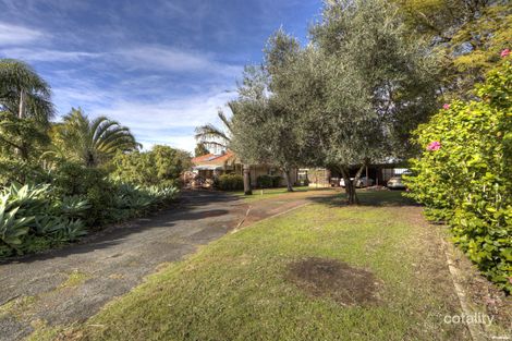 Property photo of 4 Stirling Crescent Hazelmere WA 6055