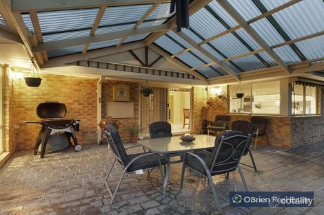 Property photo of 14 Thornley Drive Berwick VIC 3806