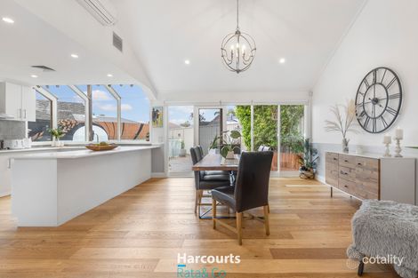 Property photo of 9 Ross Court Mill Park VIC 3082