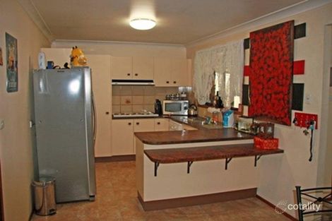 Property photo of 11 Amazon Place St Clair NSW 2759