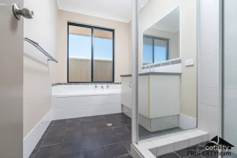 Property photo of 26 Curtin Grove Mount Tarcoola WA 6530