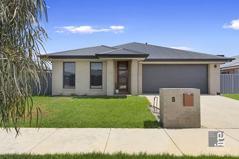 Property photo of 8 Magnolia Terrace Wangaratta VIC 3677