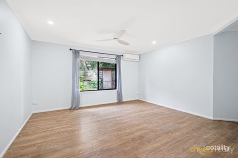 Property photo of 4 Rosinia Court Redland Bay QLD 4165
