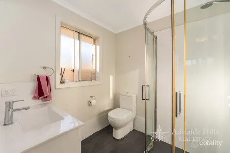 Property photo of 14 Joy Crescent Murray Bridge SA 5253