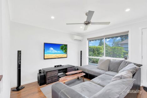 Property photo of 13/164 Alexander Drive Highland Park QLD 4211