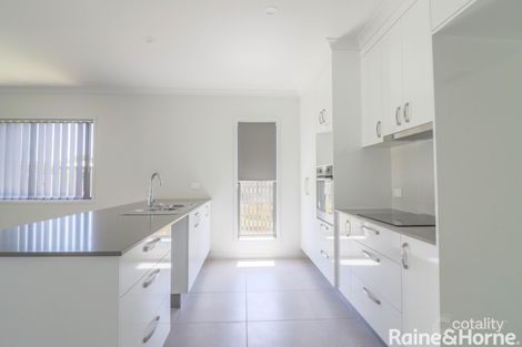 Property photo of 21 Tasman Drive Urraween QLD 4655