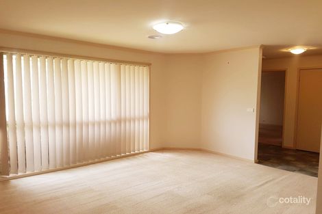 Property photo of 12 Sundew Close Hillside VIC 3037