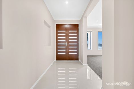 Property photo of 110 Frontier Avenue Aintree VIC 3336