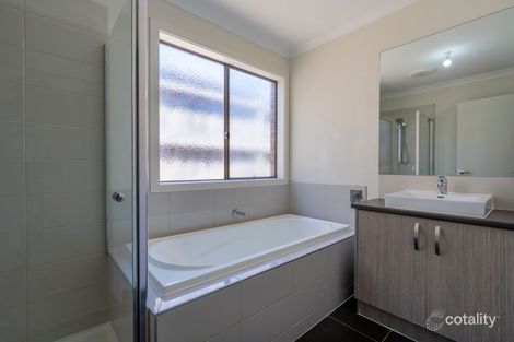 Property photo of 1 Bonang Drive Doreen VIC 3754