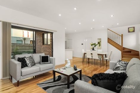 Property photo of 2/30 Westgate Street Pascoe Vale South VIC 3044