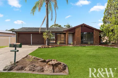 20 Arundel Park Dr, St Clair, NSW 2759