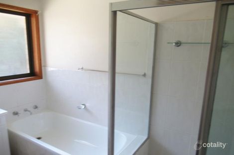 Property photo of 19 Inglis Place Latham ACT 2615