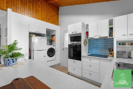 Property photo of 14 Tuna Way Tin Can Bay QLD 4580