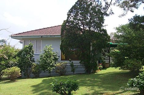 14 Birru St, Wynnum West, QLD 4178