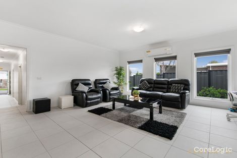 Property photo of 93 Havana Parade Pakenham VIC 3810