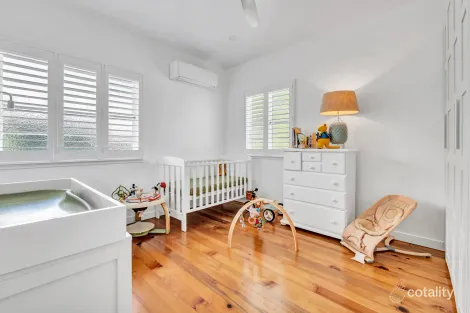 Property photo of 83 Gatling Road Cannon Hill QLD 4170